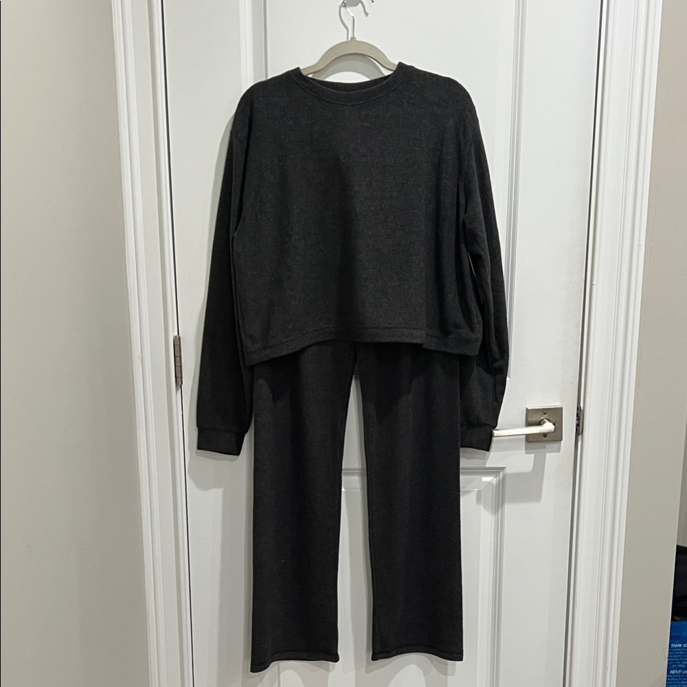Women's Black Lounge Set